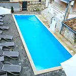 Noemi3 By Interhome * פורץ