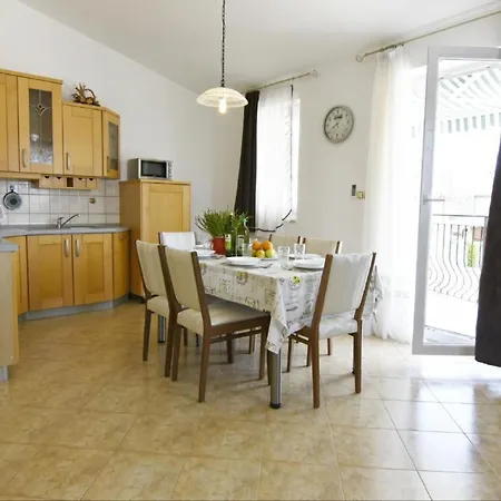 Noemi3 By Interhome Apartman Poreč