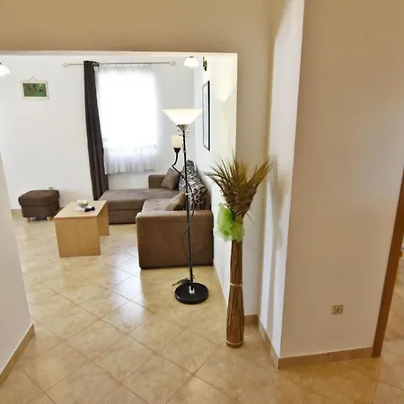Noemi3 By Interhome Apartmán *