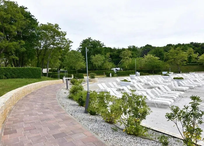 Noemi3 By Interhome *